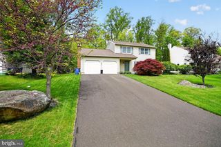 32 RIDGE RUN RD, Sellersville, PA 18960