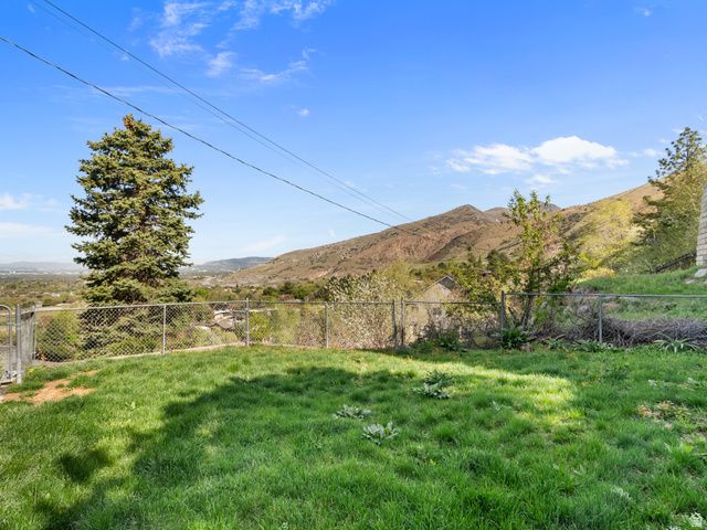 3322 S MONTE VERDE DR, Salt Lake City, UT 84109