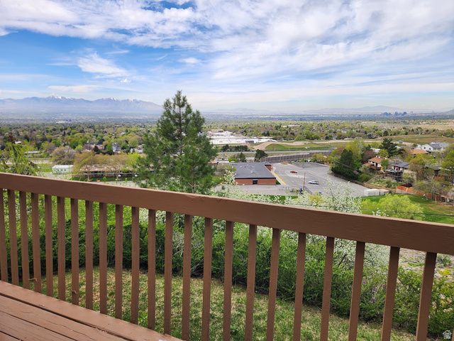 3322 S MONTE VERDE DR, Salt Lake City, UT 84109