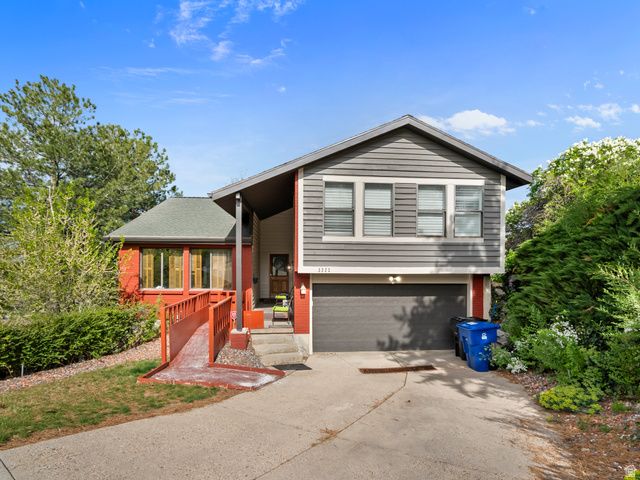 3322 S MONTE VERDE DR, Salt Lake City, UT 84109
