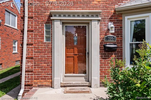 23844 Cherry Hill Street, Dearborn, MI 48124