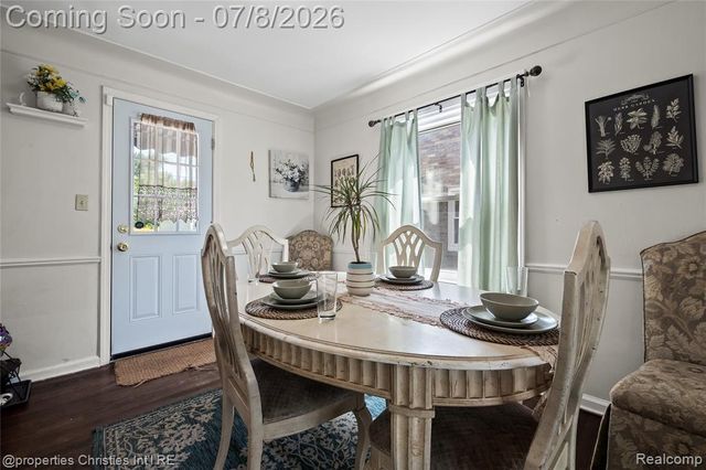 23844 Cherry Hill Street, Dearborn, MI 48124