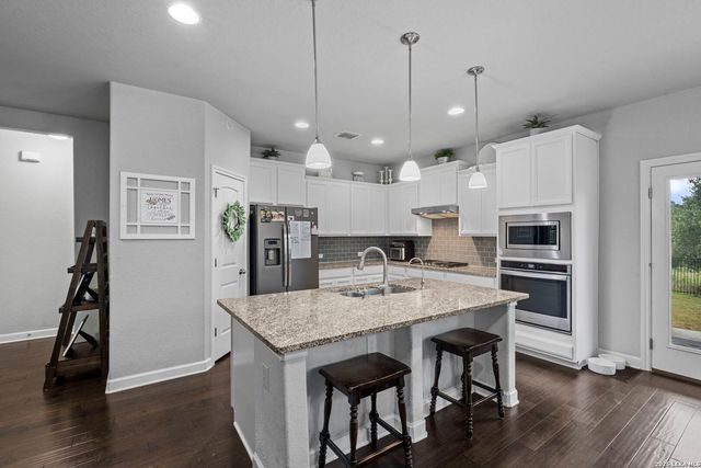 1526 Balcones Fault, New Braunfels, TX 78132