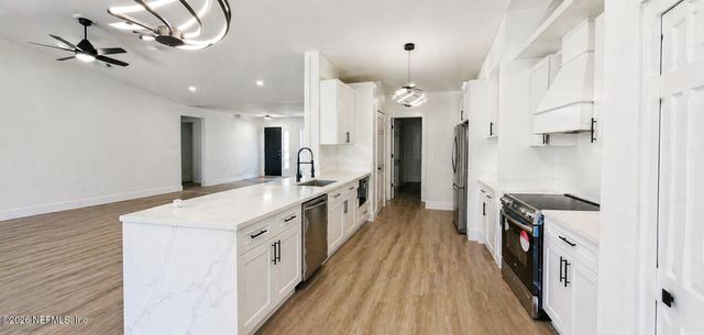 6369 SPRING HOLLOW Court, Jacksonville, FL 32218