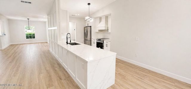 6369 SPRING HOLLOW Court, Jacksonville, FL 32218