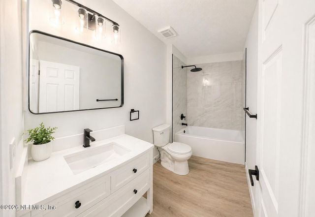 6369 SPRING HOLLOW Court, Jacksonville, FL 32218