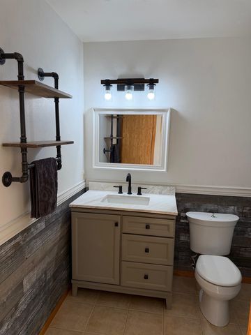 875 LANCASTER DRIVE, Fairbanks, AK 99712