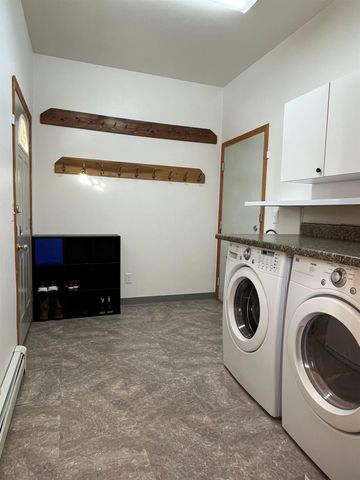 875 LANCASTER DRIVE, Fairbanks, AK 99712