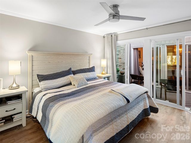 120 Deerlake Drive, Asheville, NC 28803