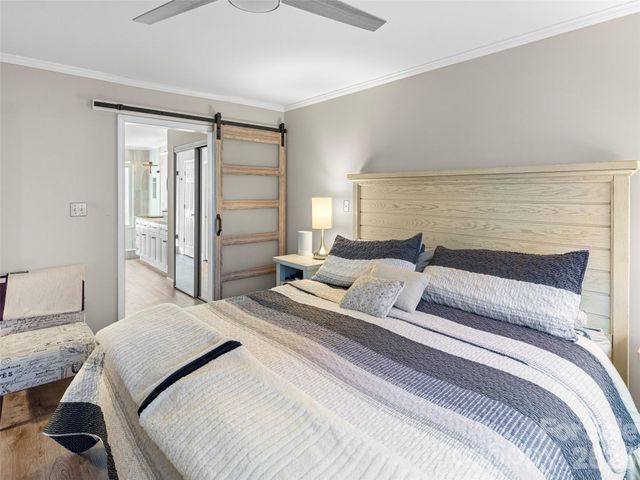 120 Deerlake Drive, Asheville, NC 28803