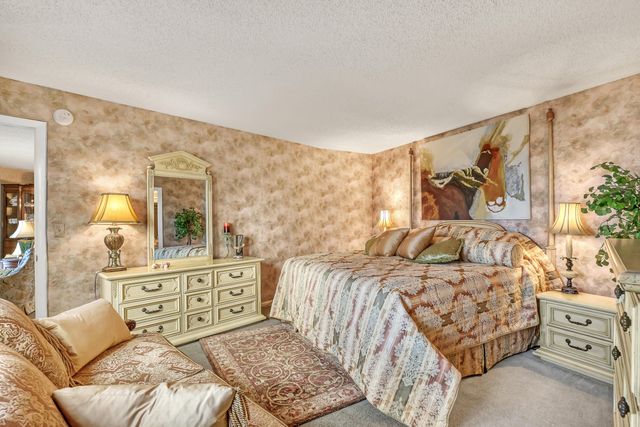 2800 N Ocean Drive A-3c, Riviera Beach, FL 33404