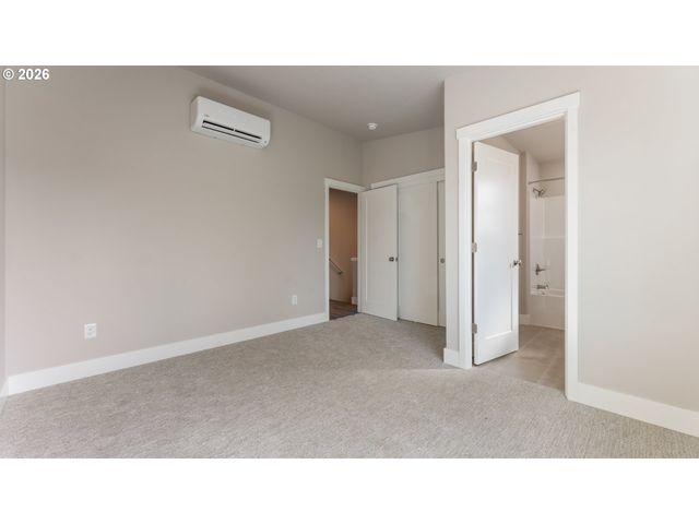 9408 N ST. LOUIS Ave, Portland, OR 97203