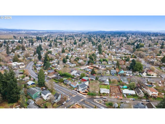 9408 N ST. LOUIS Ave, Portland, OR 97203