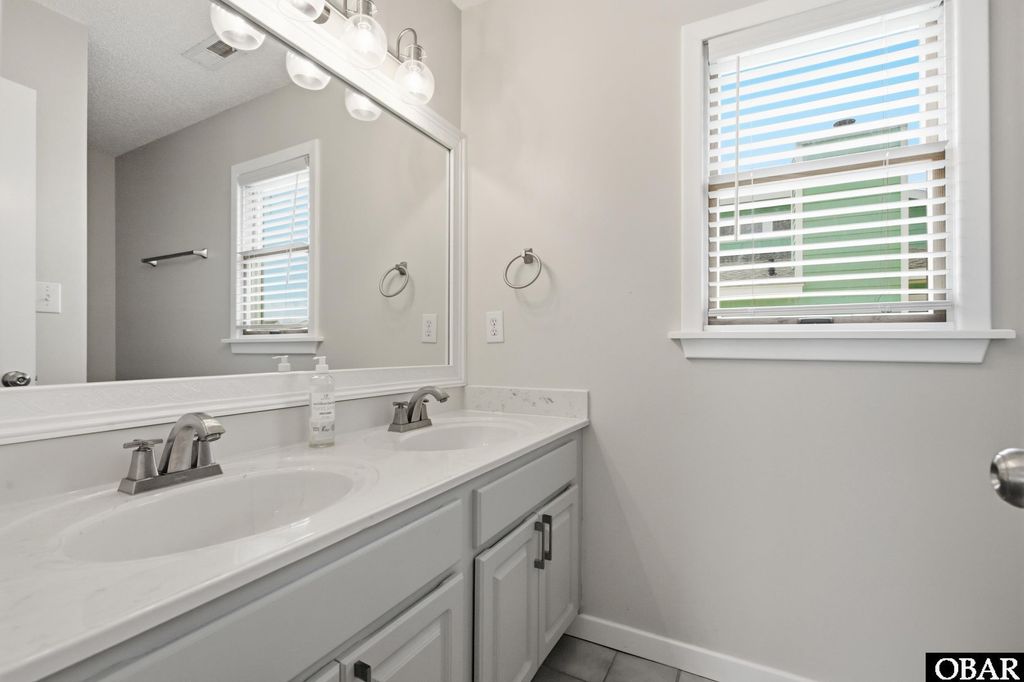 Image 22 of property listing at 726 Spinnaker Arch Lot 61, Corolla, NC 27927