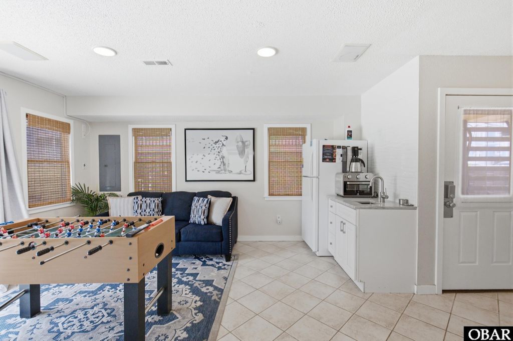 Image 33 of property listing at 726 Spinnaker Arch Lot 61, Corolla, NC 27927