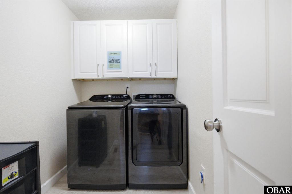 Image 38 of property listing at 726 Spinnaker Arch Lot 61, Corolla, NC 27927