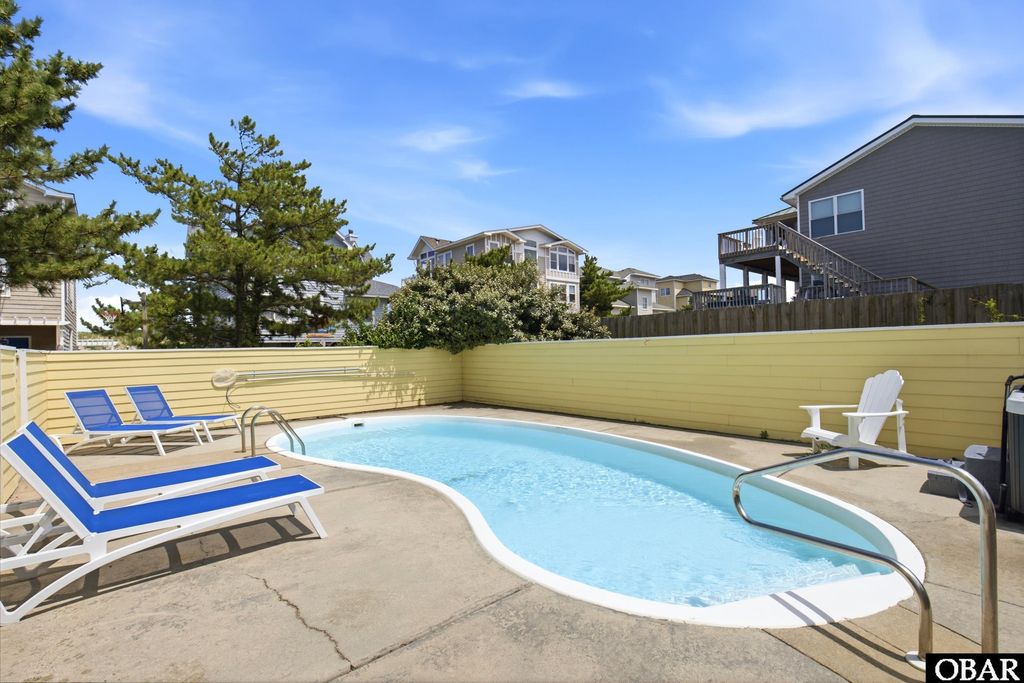 Image 39 of property listing at 726 Spinnaker Arch Lot 61, Corolla, NC 27927