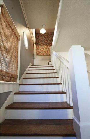 301 W Washington Street, Harrisonville, MO 64701
