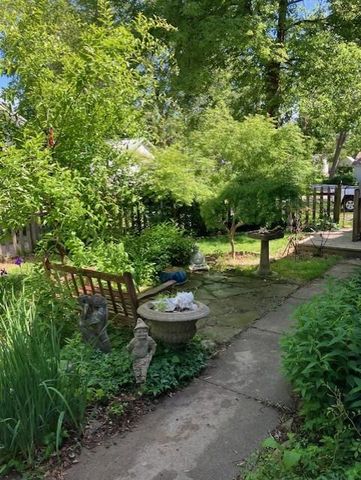 301 W Washington Street, Harrisonville, MO 64701