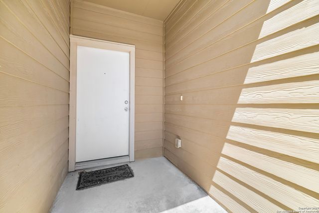 17 oak, San Antonio, TX 78216