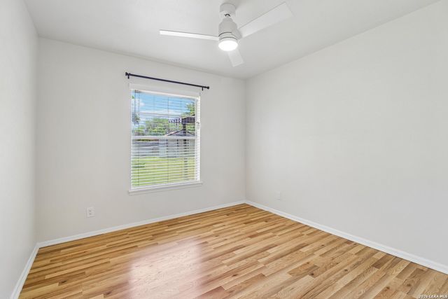 614 CORONET ST, San Antonio, TX 78216