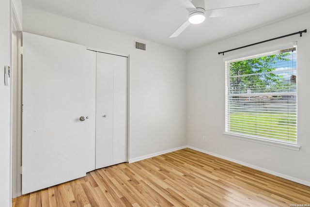 614 CORONET ST, San Antonio, TX 78216