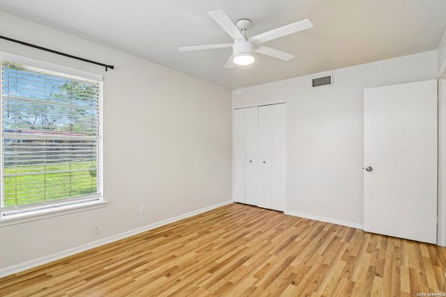 614 CORONET ST, San Antonio, TX 78216