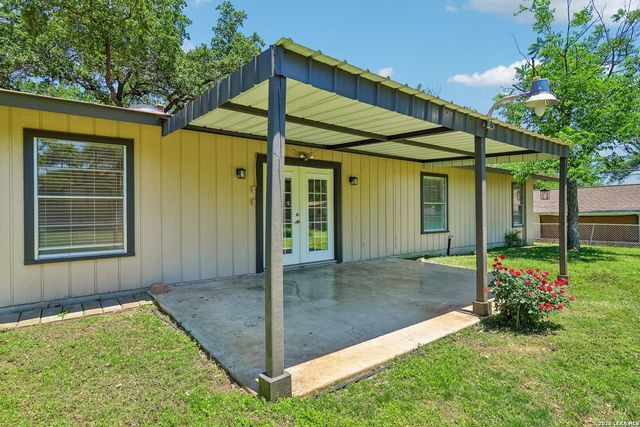 614 CORONET ST, San Antonio, TX 78216
