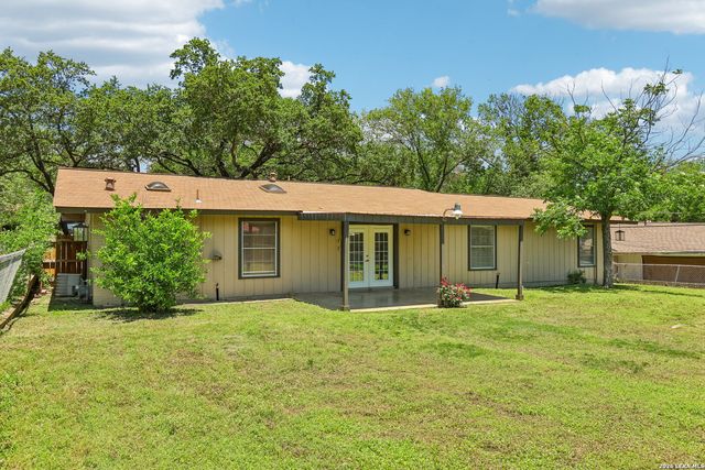 614 CORONET ST, San Antonio, TX 78216