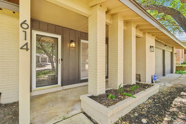 614 CORONET ST, San Antonio, TX 78216