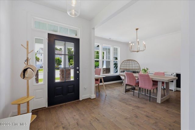 5008 Laurenbridge Lane, Wilmington, NC 28409