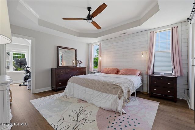 5008 Laurenbridge Lane, Wilmington, NC 28409