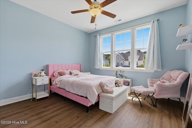 5008 Laurenbridge Lane, Wilmington, NC 28409