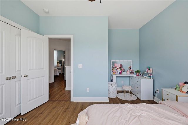 5008 Laurenbridge Lane, Wilmington, NC 28409