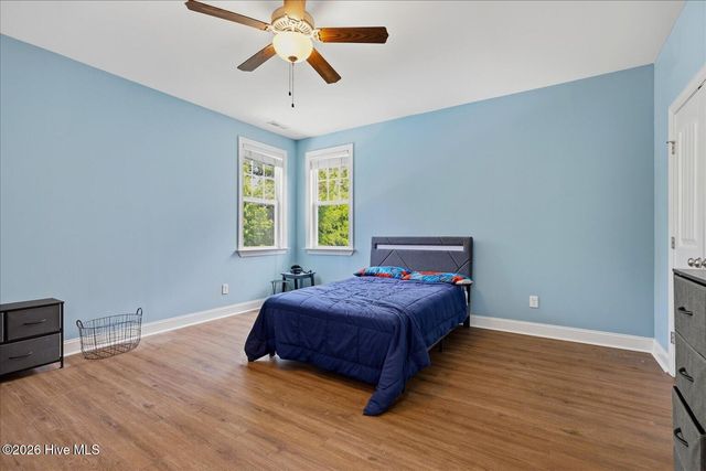 5008 Laurenbridge Lane, Wilmington, NC 28409