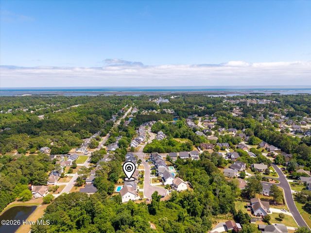 5008 Laurenbridge Lane, Wilmington, NC 28409