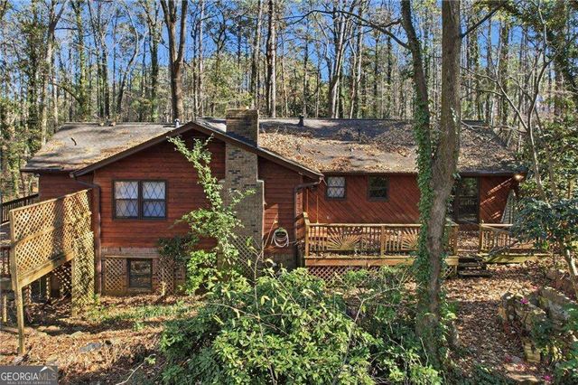 1091 Cole Drive SW, Lilburn, GA 30047