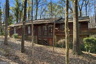 1091 Cole Drive SW, Lilburn, GA 30047