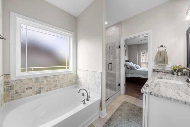 241 Allie Kat Way, Clarksville, TN 37042