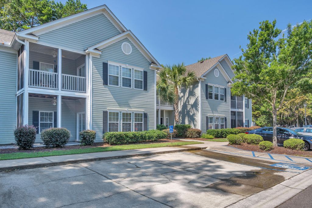 305 Pickering Lane, Charleston, SC 29414