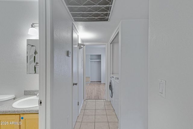11640 N 51ST Avenue 143, Glendale, AZ 85304