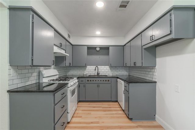 508 S Morrison Avenue, El Reno, OK 73036