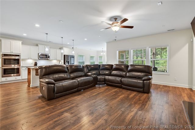 346 Bridgehaven Drive, Raeford, NC 28376