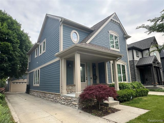 1555 Ruffner Avenue, Birmingham, MI 48009