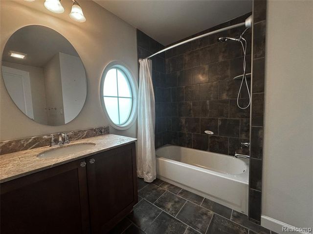 1555 Ruffner Avenue, Birmingham, MI 48009