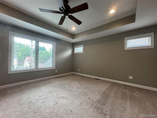 1555 Ruffner Avenue, Birmingham, MI 48009