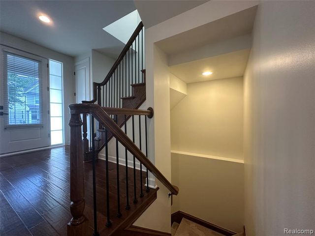 1555 Ruffner Avenue, Birmingham, MI 48009