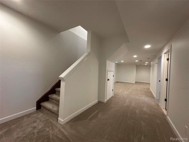 1555 Ruffner Avenue, Birmingham, MI 48009