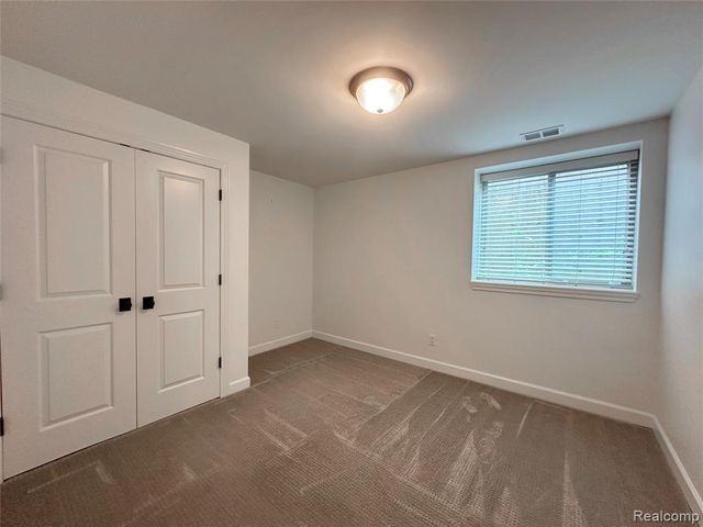1555 Ruffner Avenue, Birmingham, MI 48009