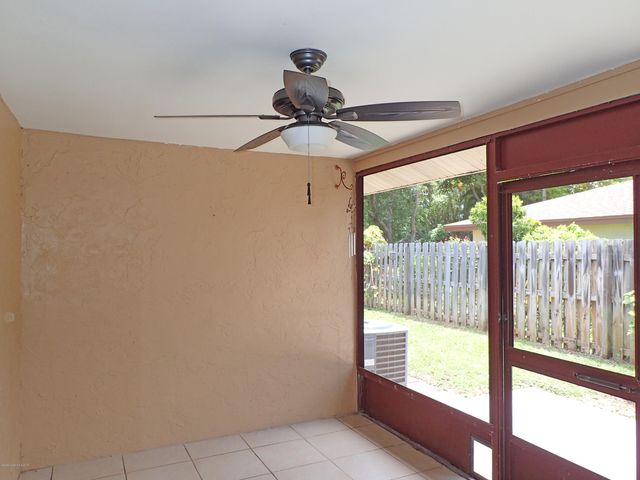 243 Ocean View Lane, Melbourne, FL 32903